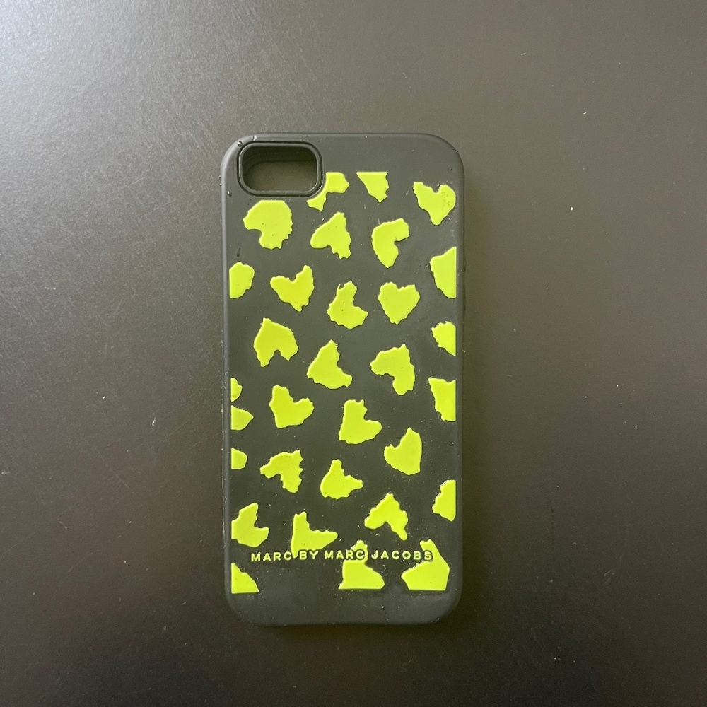 Marc Jacobs phone case
